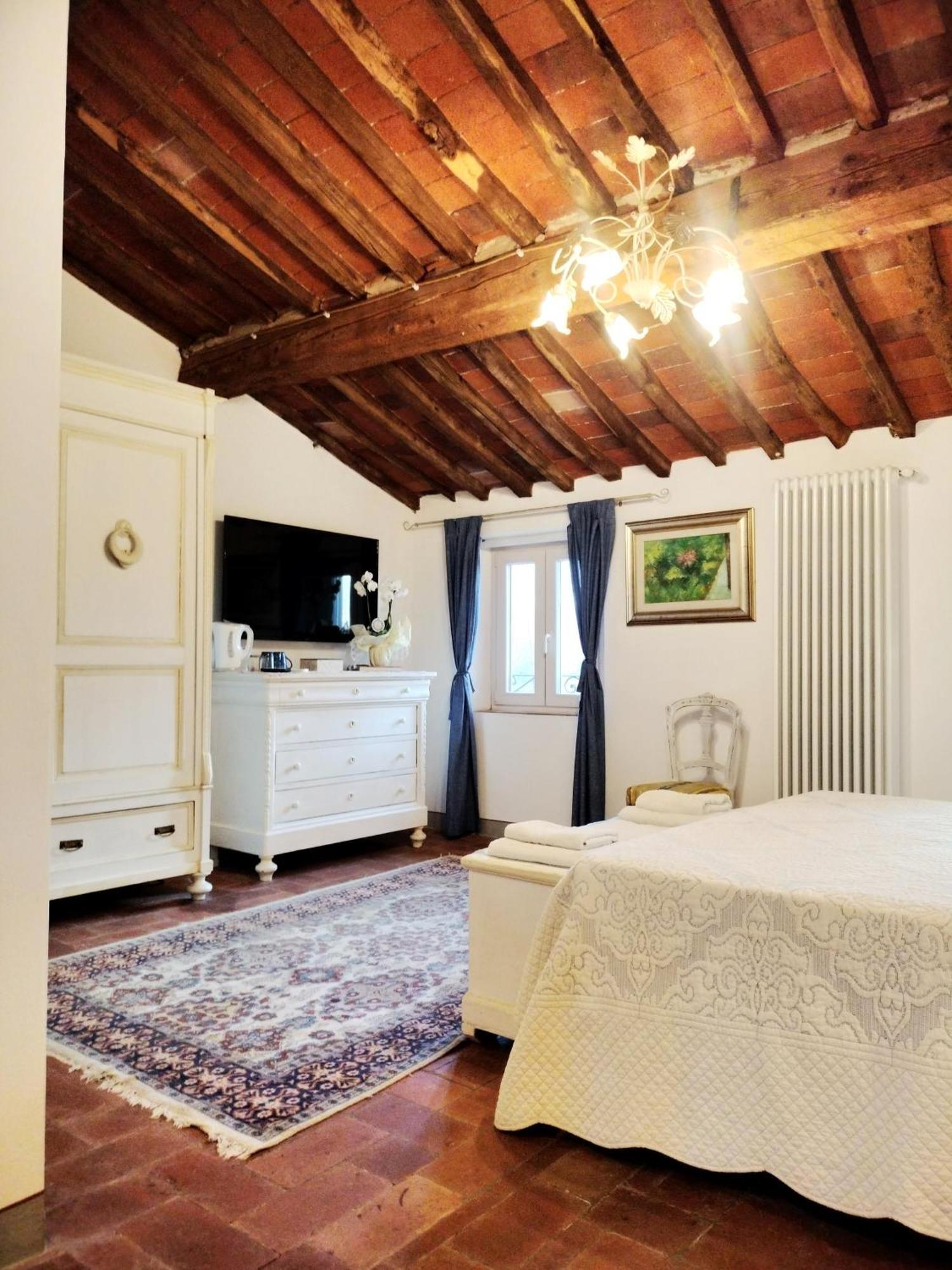 B&B La Rosa Nel Verde Lucca Dış mekan fotoğraf